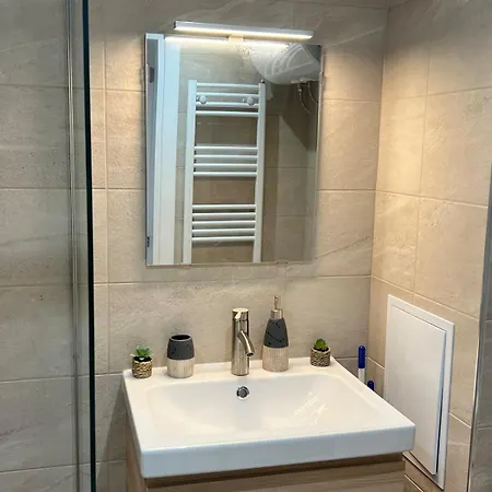 Apartment Gondola